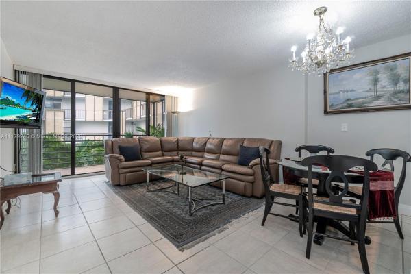 Biscaya, 20400 W Country Club Dr #514, Aventura, Florida 33180, image 1