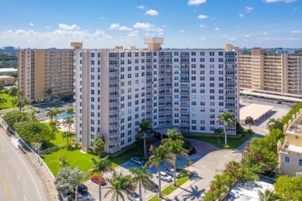 Nassau House Apartments, 301 N Ocean Blvd #403, Pompano Beach, Florida 33062, image 1