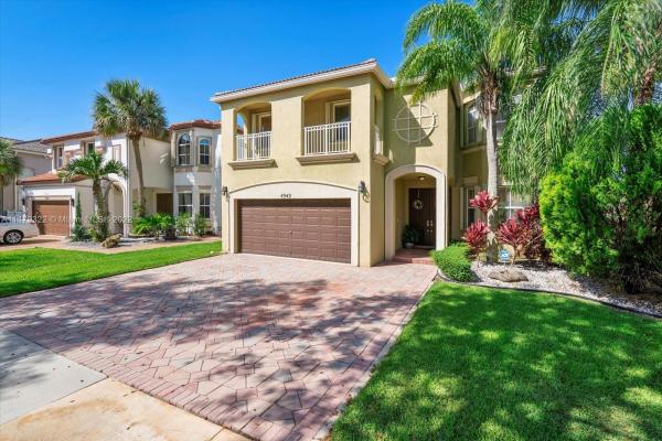 Riviera Isles, 4942 SW 164th Ave, Miramar, Florida 33027, image 2