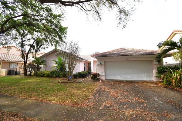 Fox Run At Jacaranda, 10711 NW 18th Ct, Plantation, Florida 33322, image 1
