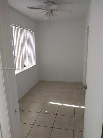 18900 NE 3rd Ct #516, Unincorporated Dade County, Florida 33179, image 1