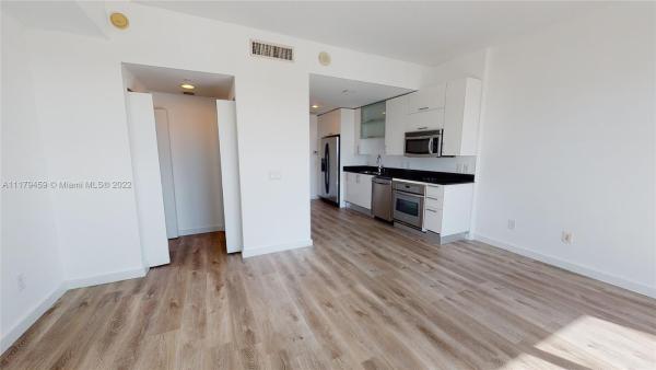 Infinity At Brickell, 60 SW 13th St #1419, Miami, Florida 33130, image 2