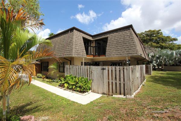 Camelot, 14269 SW 94th Cir Ln #104-22, The Hammocks, Florida 33186, image 1