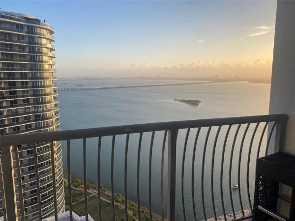 Opera Tower, 1750 N Bayshore Dr #5103, Miami, Florida 33132, image 1