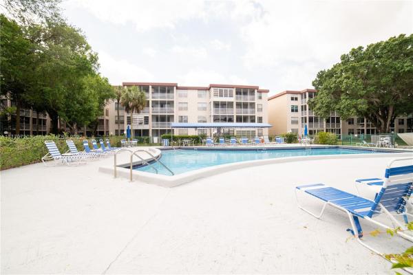 Cypress Chase, 2649 NW 48th Ter #131, Lauderdale Lakes, Florida 33313, image 2
