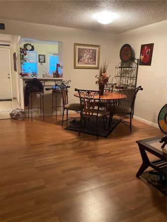 Royal Oaks, 445 NE 195th St #424, Ives Estates, Florida 33179, image 1