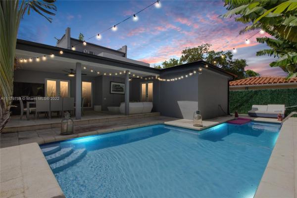 Shenandoah, 1743 SW 11th St, Miami, Florida 33135, image 2