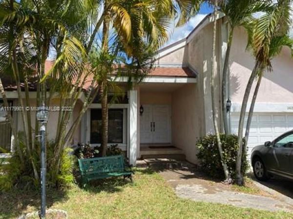 Kendall Trails, 14273 SW 108th St, The Hammocks, Florida 33186, image 2