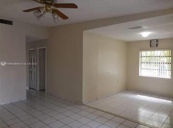Lake Village At International Lake Townhouses, 12241 SW 24th Ter #39, Tamiami, Florida 33175, image 1