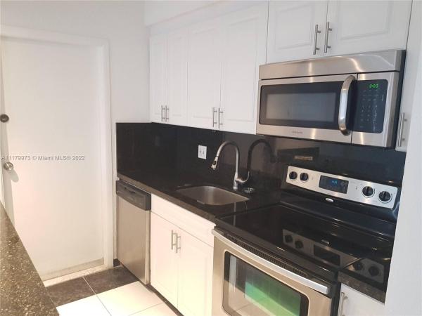 Rose, 7725 Carlyle Ave #12, Miami Beach, Florida 33141, image 1