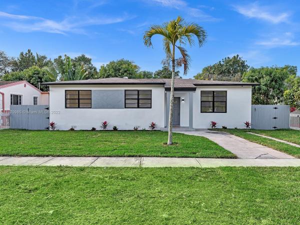 Morris, 840 NE 158th St, North Miami Beach, Florida 33162, image 1