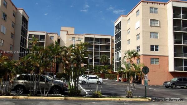 Carlton Bay, 2821 NE 163rd St #4X, North Miami Beach, Florida 33160, image 1