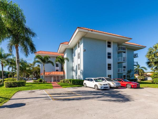 Newport, 605 S Pine Island Rd #305A, Plantation, Florida 33324, image 1