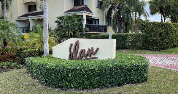 Elan At Calusa, 13006 SW 88th Ter S #102B, The Crossings, Florida 33186, image 2