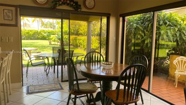 Greenway Lakes, 1932 SW 124th Pl, Tamiami, Florida 33175, image 1