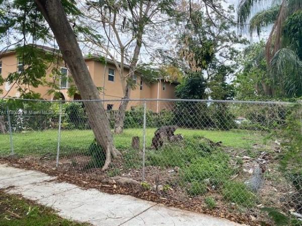 Overbrook Park, 2925 SW 36th Ave, Miami, Florida 33133, image 1