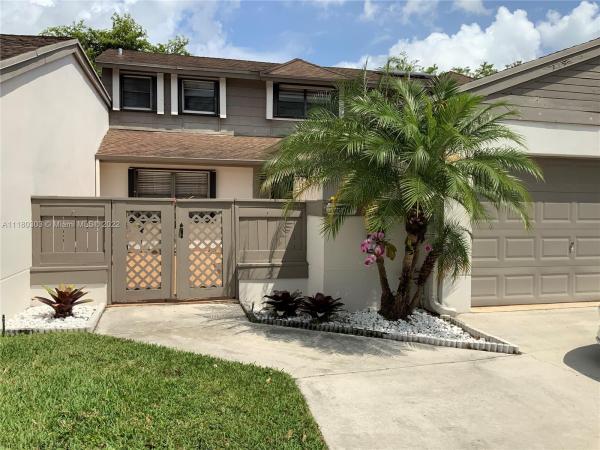 The Townhomes Of Doral Oaks, 9873 NW 52nd Ter 0, Doral, Florida 33178, image 1