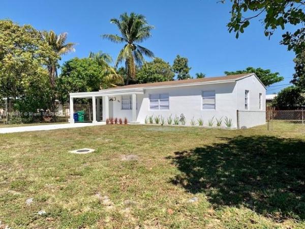 Biscayne Gardens, 901 NW 144 St #, Golden Glades, Florida 33168, image 2