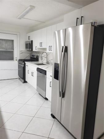 Romont South Green, 70 NE 202nd Ter #T31, Miami Gardens, Florida 33179, image 2