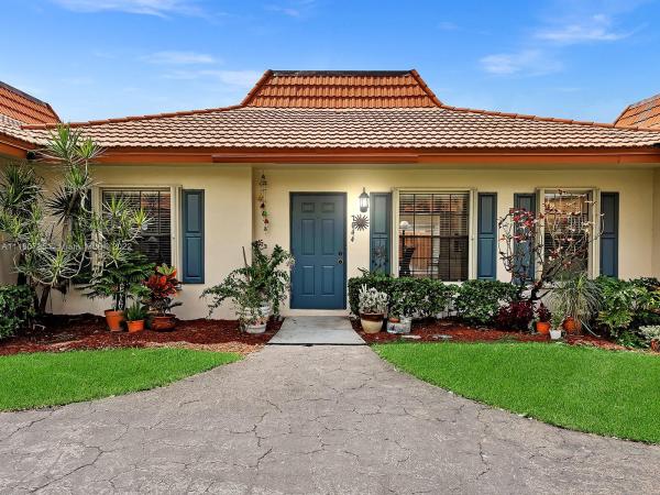 Nova Villas, 7044 SW 23rd St #11, Davie, Florida 33317, image 1