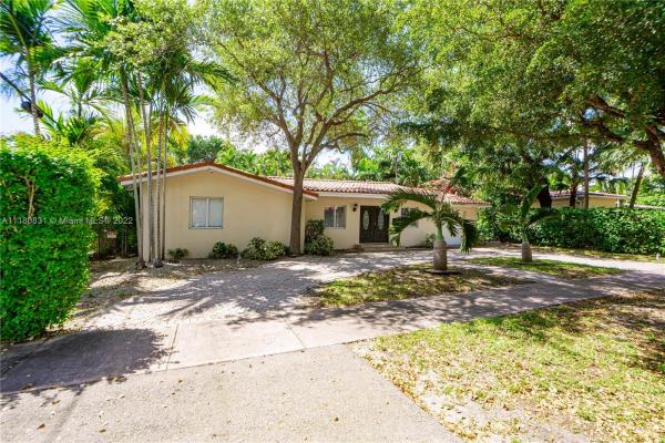 410 Camilo Ave, Coral Gables, Florida 33134, image 2