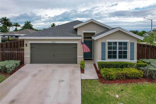 31731 SW 190th Ct, Unincorporated Dade County, Florida 33030, image 2