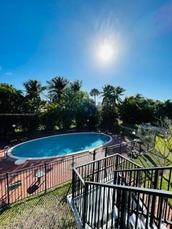 Town & Country, 1431 S 14th Ave #208, Hollywood, Florida 33020, image 1