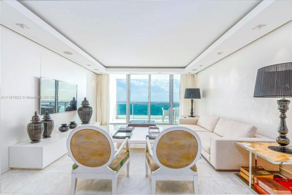 Jade Residences At Brickell Bay, 1331 Brickell Bay Dr #3105, Miami, Florida 33131, image 2