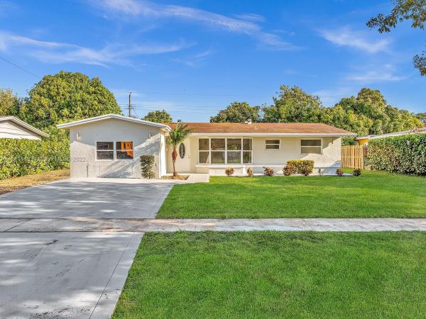 Flair, 4911 NW 13th St, Lauderhill, Florida 33313, image 2