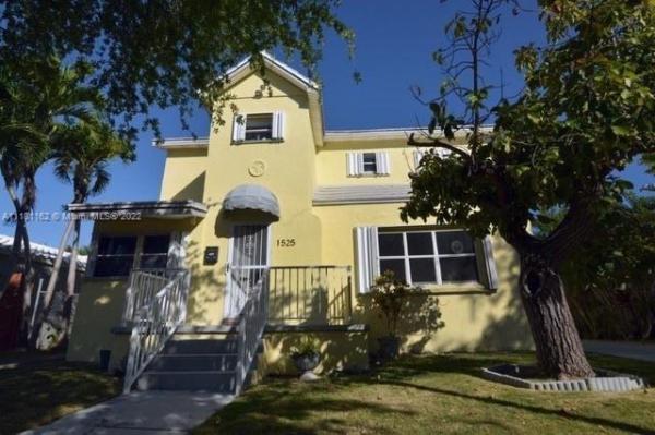 Isle Of Normandy Trouville, 1525 Biarritz Dr, Miami Beach, Florida 33141, image 1