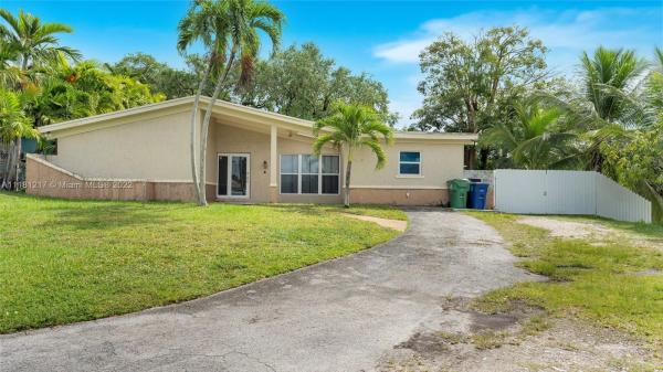 Miramar Isles, 3520 SW 63rd Ave, Miramar, Florida 33023, image 2