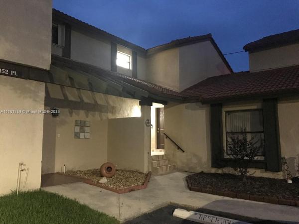Village Homes At Lakes Of The Meadow, 4885 SW 152nd Pl #B-95, Kendall West, Florida 33185, image 1