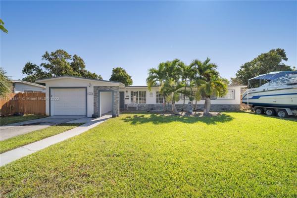 Palm Springs Estates, 5495 W 12th Ln, Hialeah, Florida 33012, image 1
