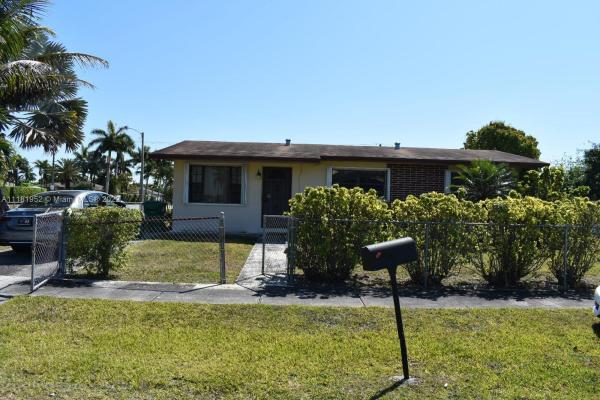 Tallamoody Manor, 26415 SW 134th Ct, Princeton, Florida 33032, image 2