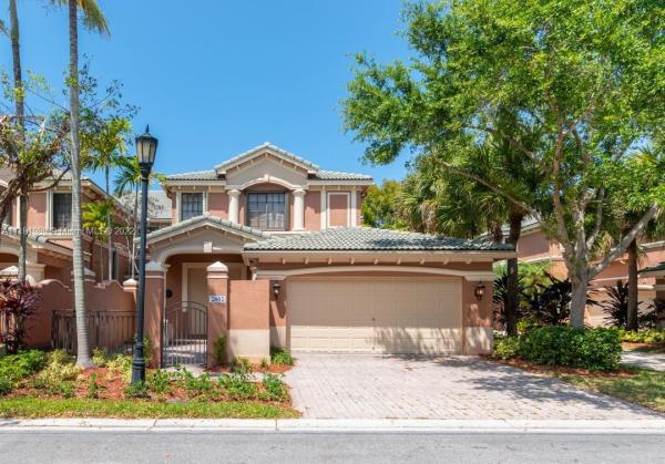 Legends, 2802 Kinsington Cir #27-4, Weston, Florida 33332, image 1