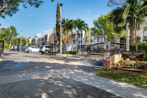 Palmetto Fairway, 15888 SW 95th Ave #108, Palmetto Estates, Florida 33157, image 1