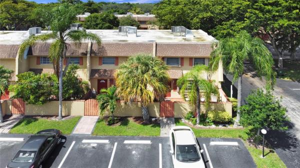 Arista Park, 7175 Nova Dr #201, Davie, Florida 33317, image 1