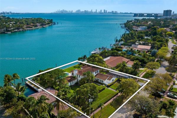 Oceanside Isle Of Normandy, 1120 Bay Dr, Miami Beach, Florida 33141, image 2