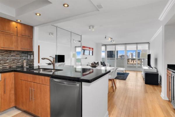 The Grand, 1717 N Bayshore Dr #A-3137, Miami, Florida 33132, image 2