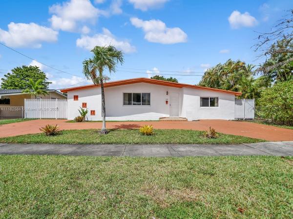 Coral Park Estates, 2220 SW 89th Pl, Westchester, Florida 33165, image 2