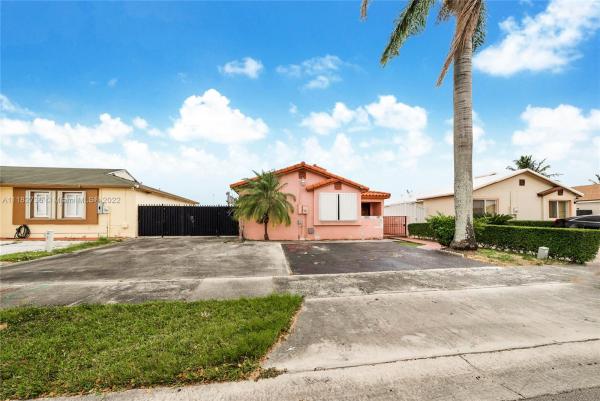 Colonial Pines, 17211 SW 115th Ave, South Miami Heights, Florida 33157, image 1