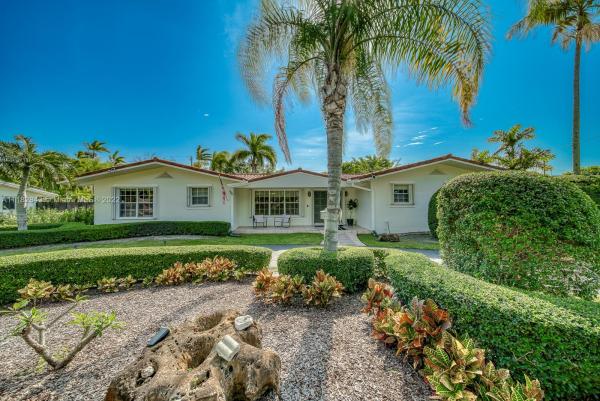 Pine Manor Estates, 13745 SW 74th Ave, Palmetto Bay, Florida 33158, image 1