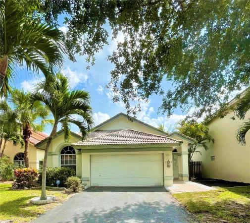 Coral Lake Estates At Carolina, 2990 NW 68th Ave, Margate, Florida 33063, image 1