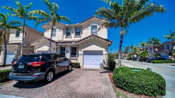 Kendall Breeze South, 12537 SW 125th Ter, Three Lakes, Florida 33186, image 1