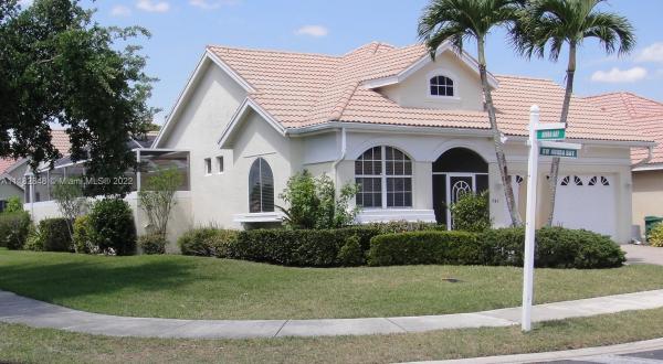 740 SW Aruba Bay, Florida 34986, image 2