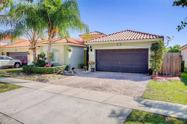 Sonara At Malibu Bay, 1875 NE 35th Ave, Homestead, Florida 33033, image 1
