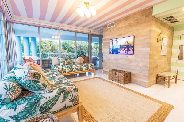 The Strand On Ocean Drive, 1052 Ocean Dr #C301, Miami Beach, Florida 33139, image 1