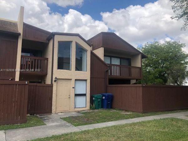 Snapper Village, 11561 SW 64th St #F, Kendall, Florida 33173, image 2