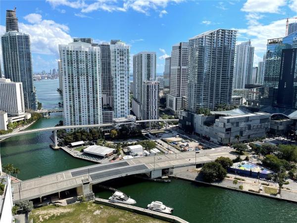 The Ivy At Riverfront, 90 SW 3rd St #3310, Miami, Florida 33130, image 2