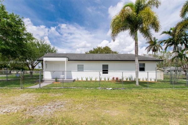 Sunnyland Park, 405 NW 5th Ave, Florida City, Florida 33034, image 2